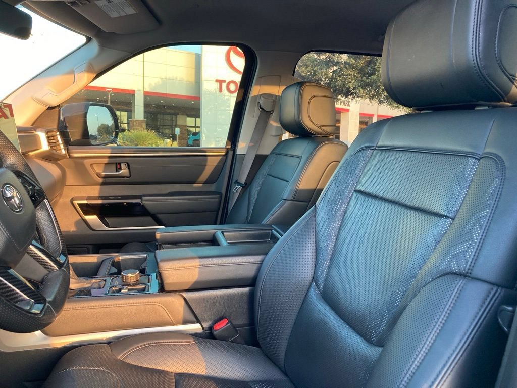 Used 2023 Toyota Tundra Limited w/ Power Package AWD/4WD image 8