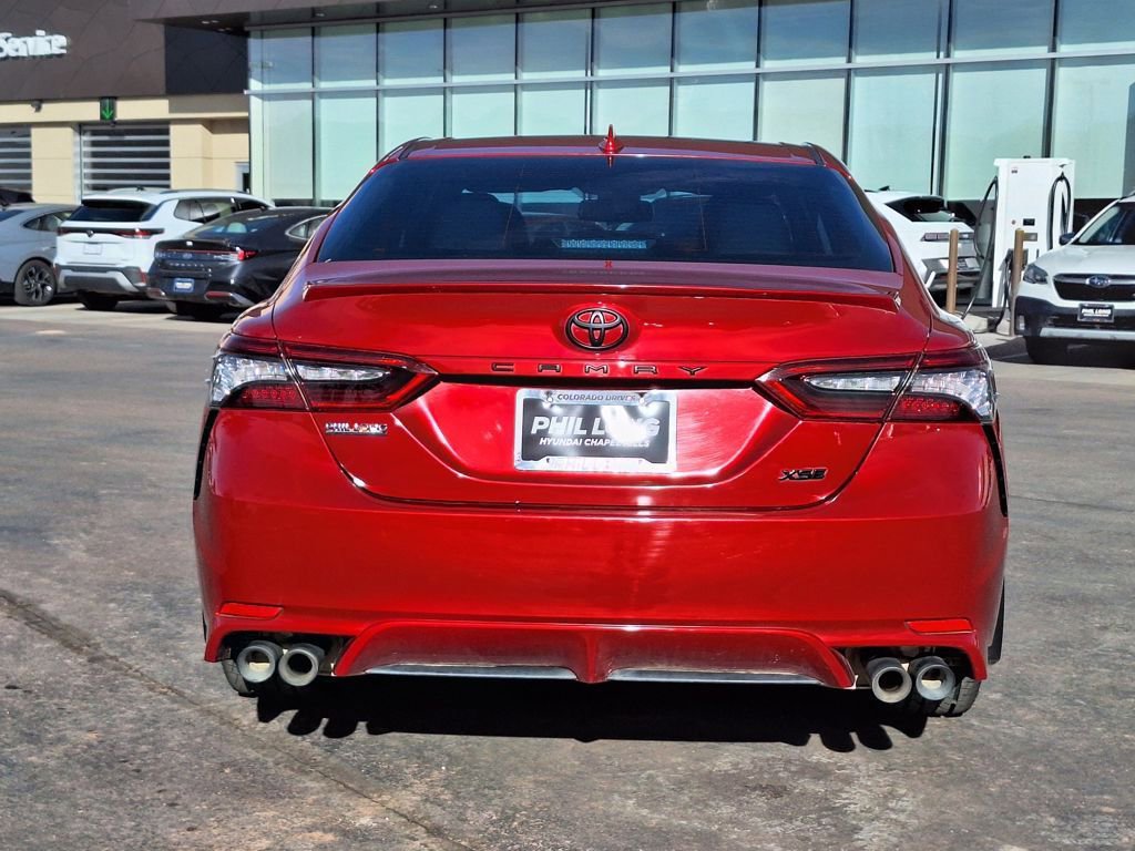 Used 2021 Toyota Camry XSE image 4