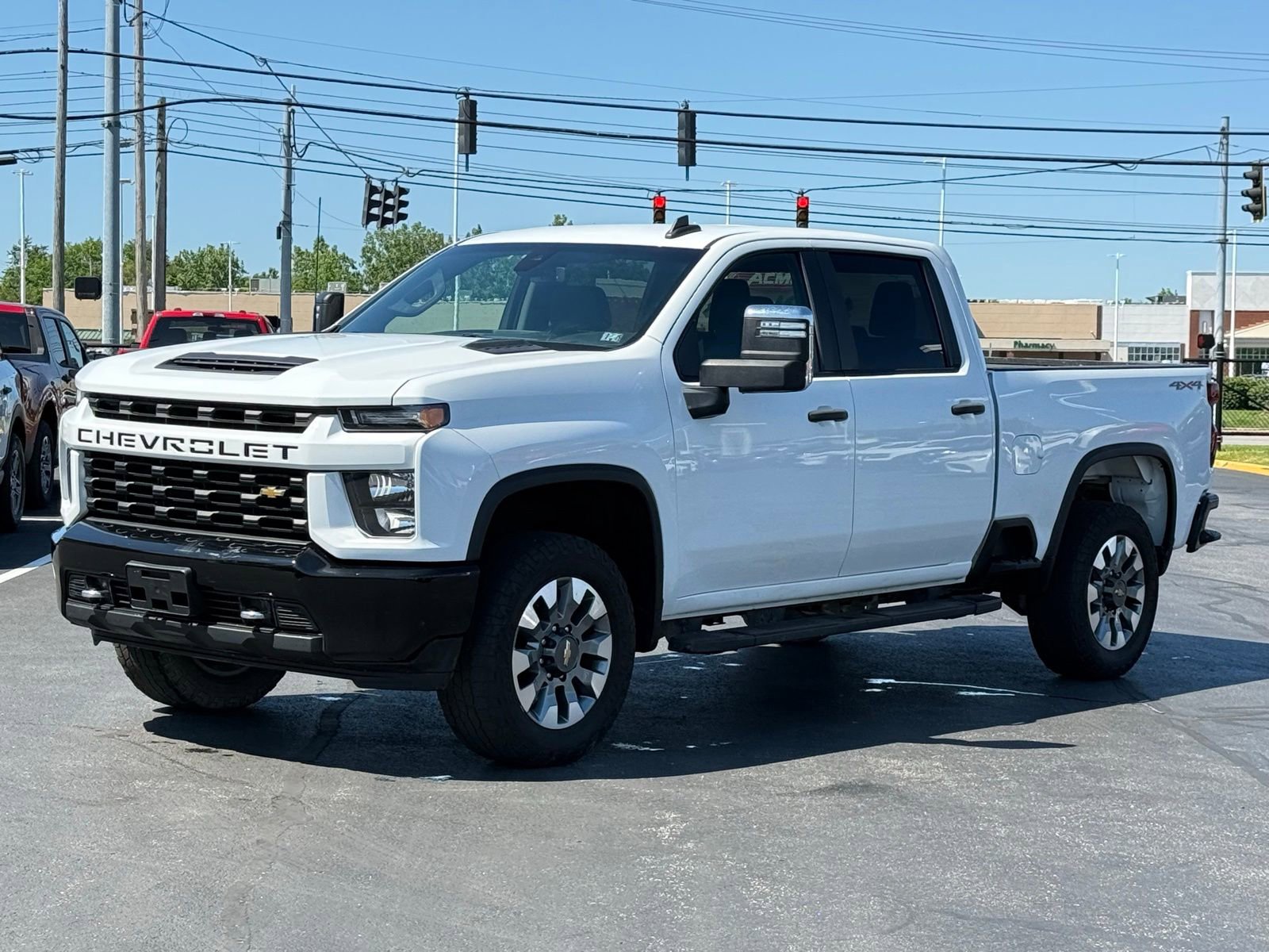 Used 2022 Chevrolet Silverado 2500 Custom w/ Custom Value Package AWD/4WD image 8