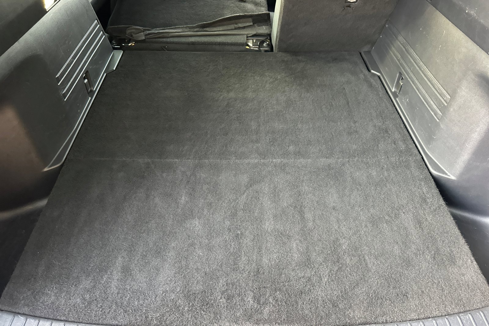 Used 2024 MAZDA CX-50 AWD 2.5 S w/ Preferred Package image 17