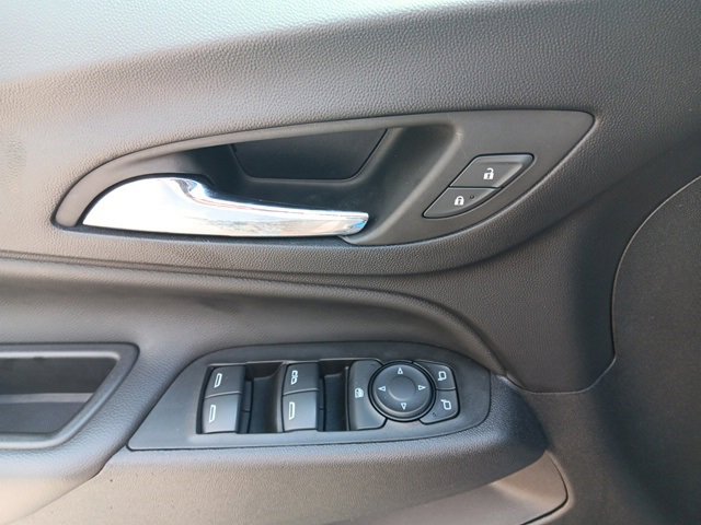 Used 2022 Chevrolet Equinox LT image 20