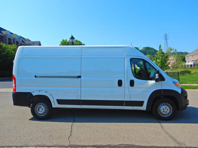 Used 2025 RAM ProMaster 2500 w/ Convenience Group FWD image 10