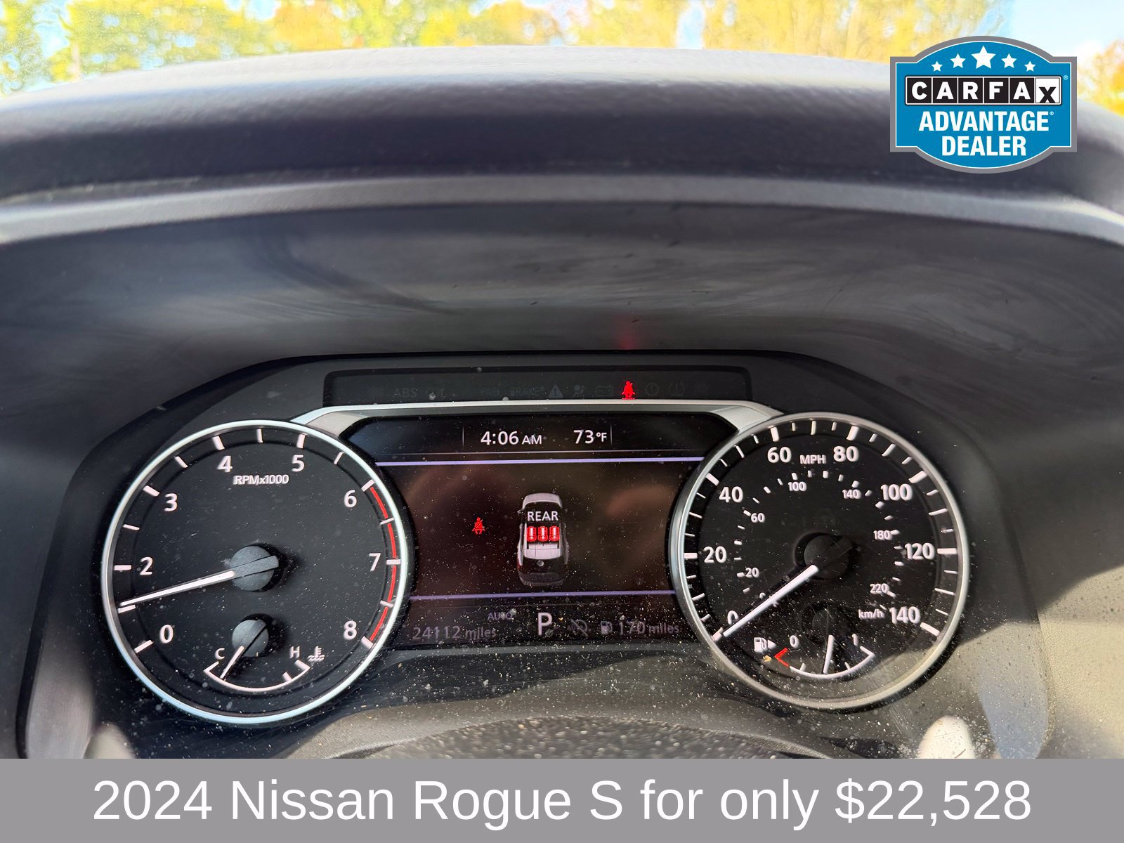 Used 2024 Nissan Rogue S AWD/4WD image 14