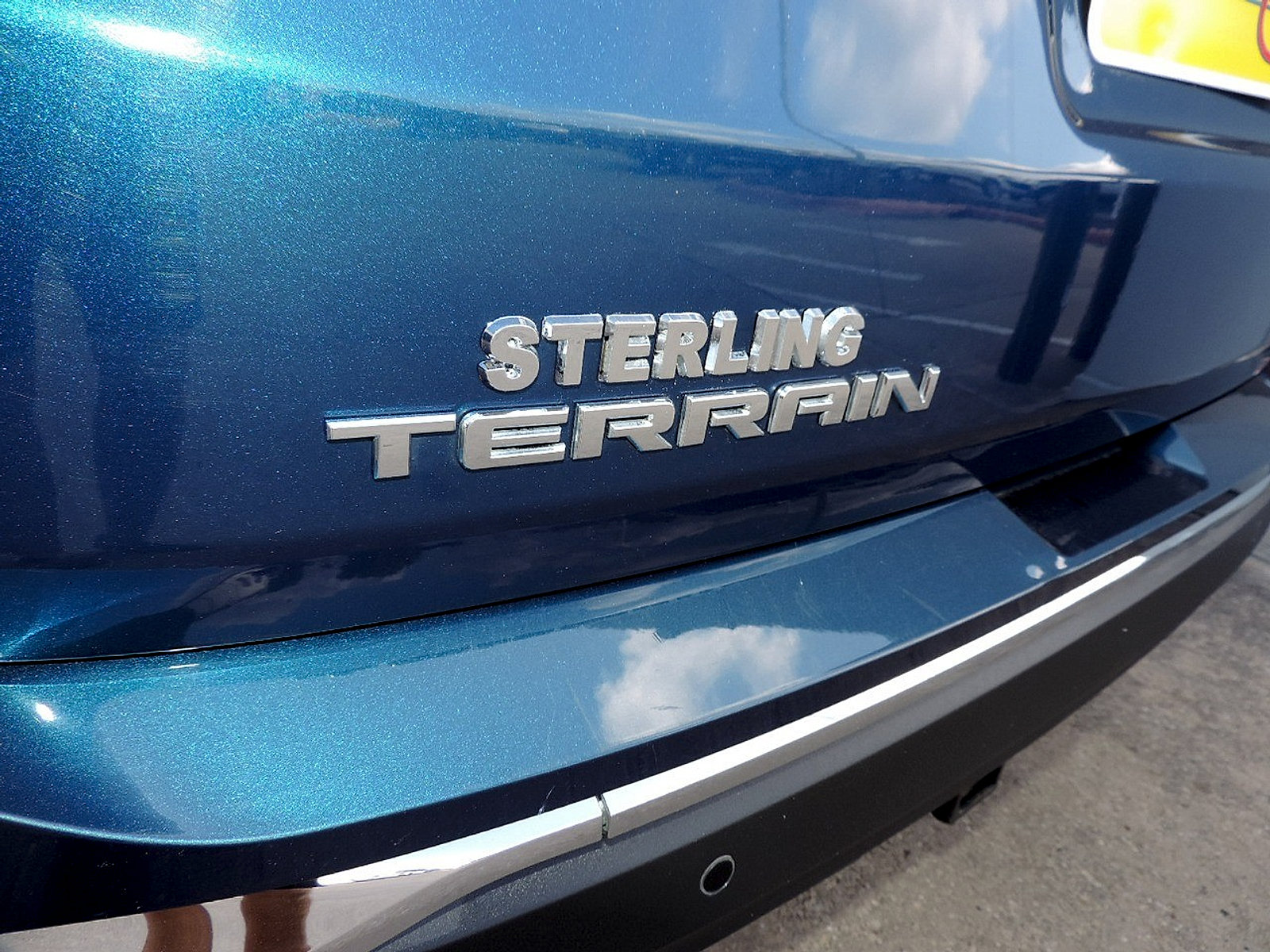 Used 2020 GMC Terrain SLT w/ Preferred Package FWD image 18
