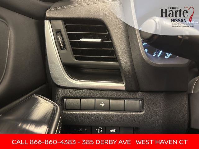 Certified 2025 Nissan Rogue SV image 17