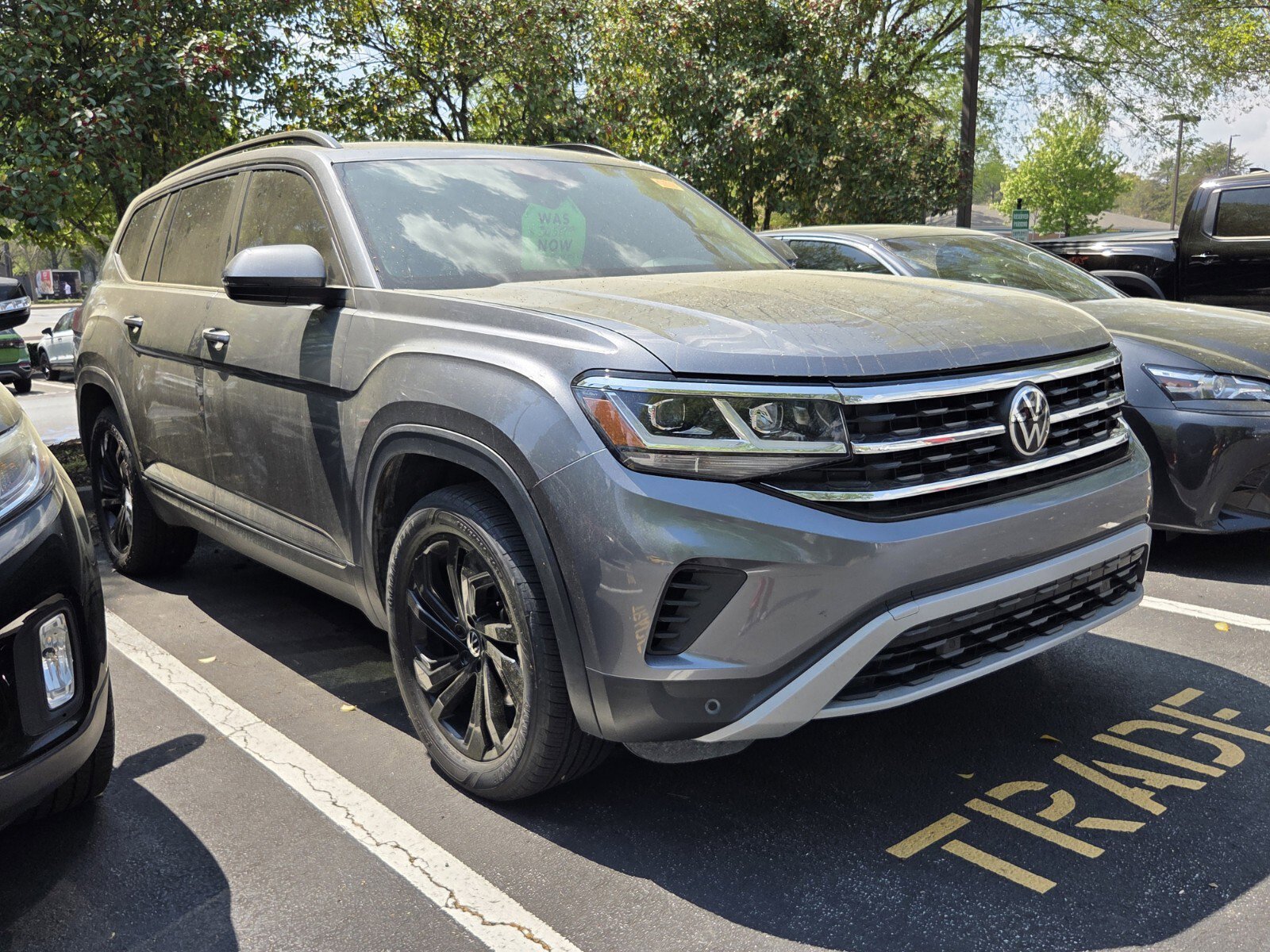 Used 2022 Volkswagen Atlas SE w/ Panoramic Sunroof Package