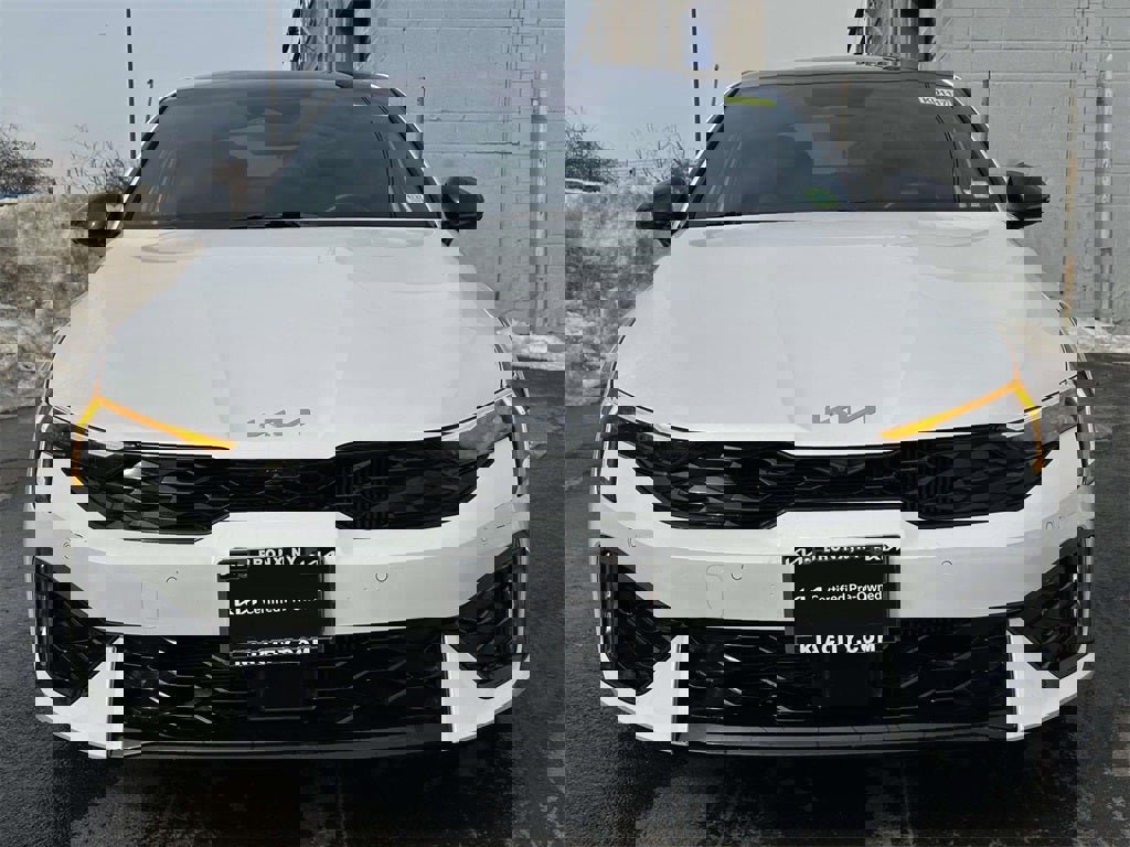 Certified 2025 Kia K5 GT w/ GT1 Package image 9