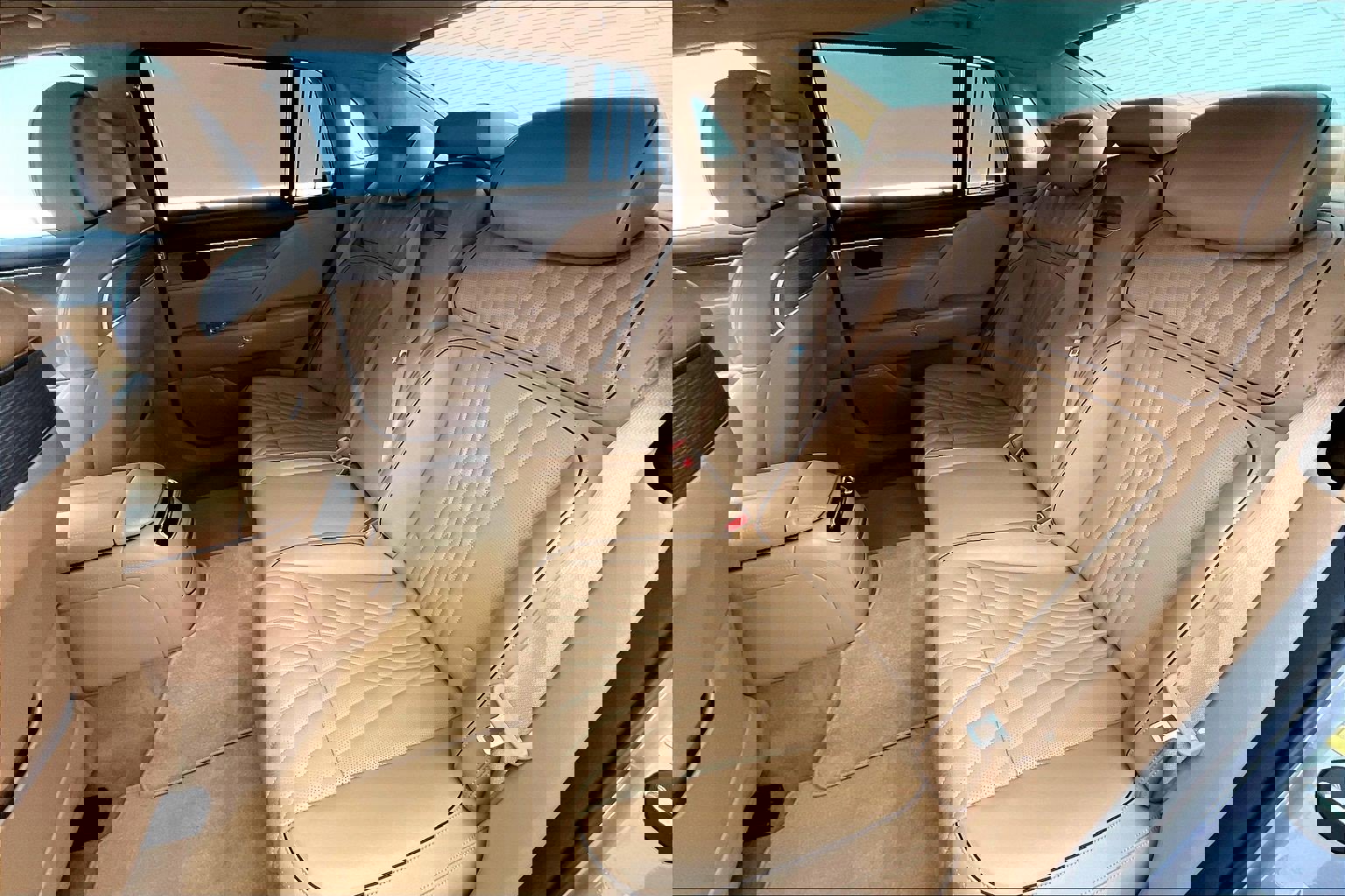 Used 2023 Genesis G90 3.5T image 17