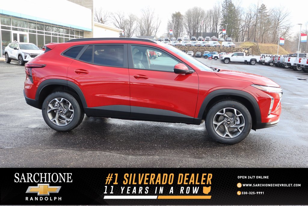 New 2026 Chevrolet Trax LT image 1