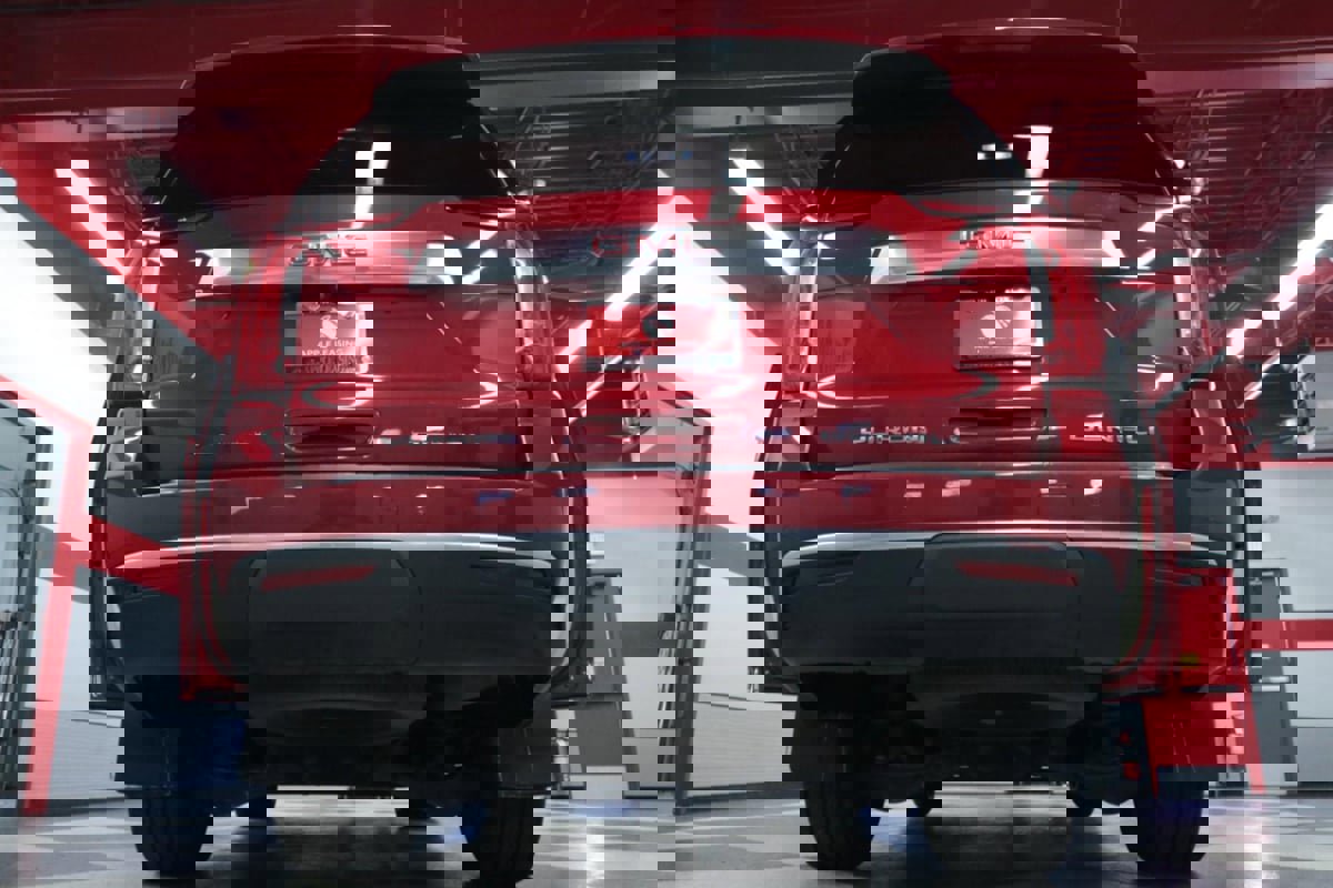 Used 2023 GMC Yukon XL Denali image 35