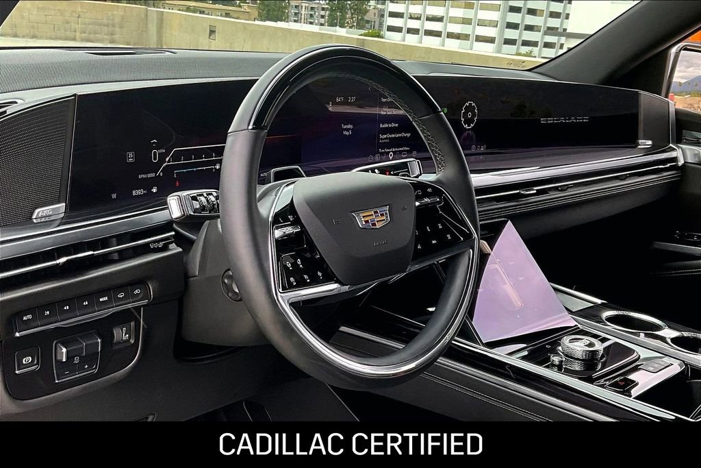 Used 2025 Cadillac Escalade ESV Sport w/ Touring Package AWD/4WD image 16