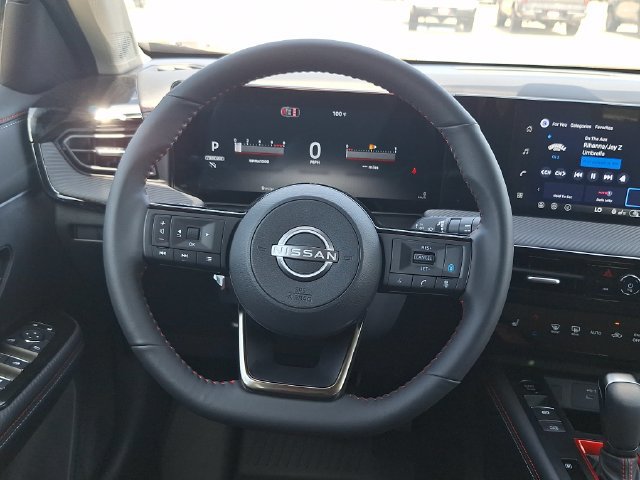 New 2026 Nissan Kicks SR w/ SR Premium Package FWD image 14