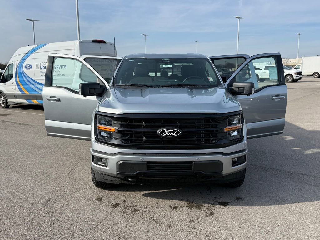 New 2026 Ford F150 XLT w/ Equipment Group 302A MID image 21