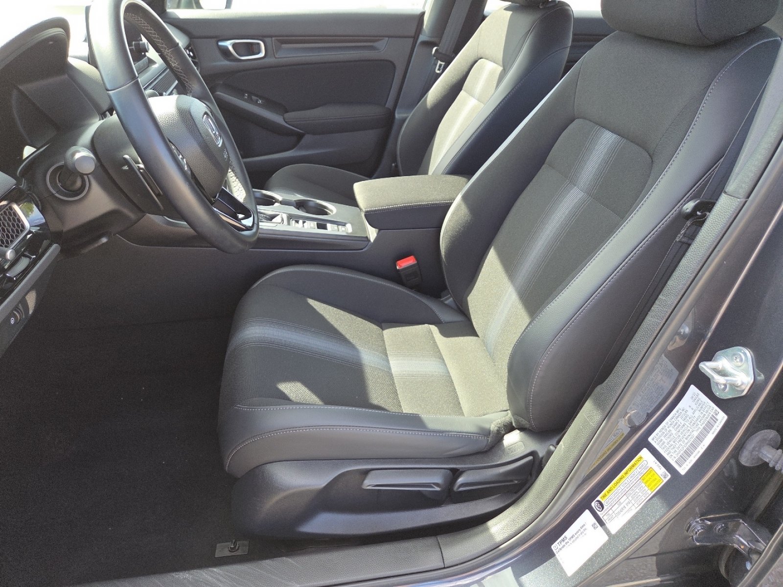 Used 2024 Honda Civic Sport image 25