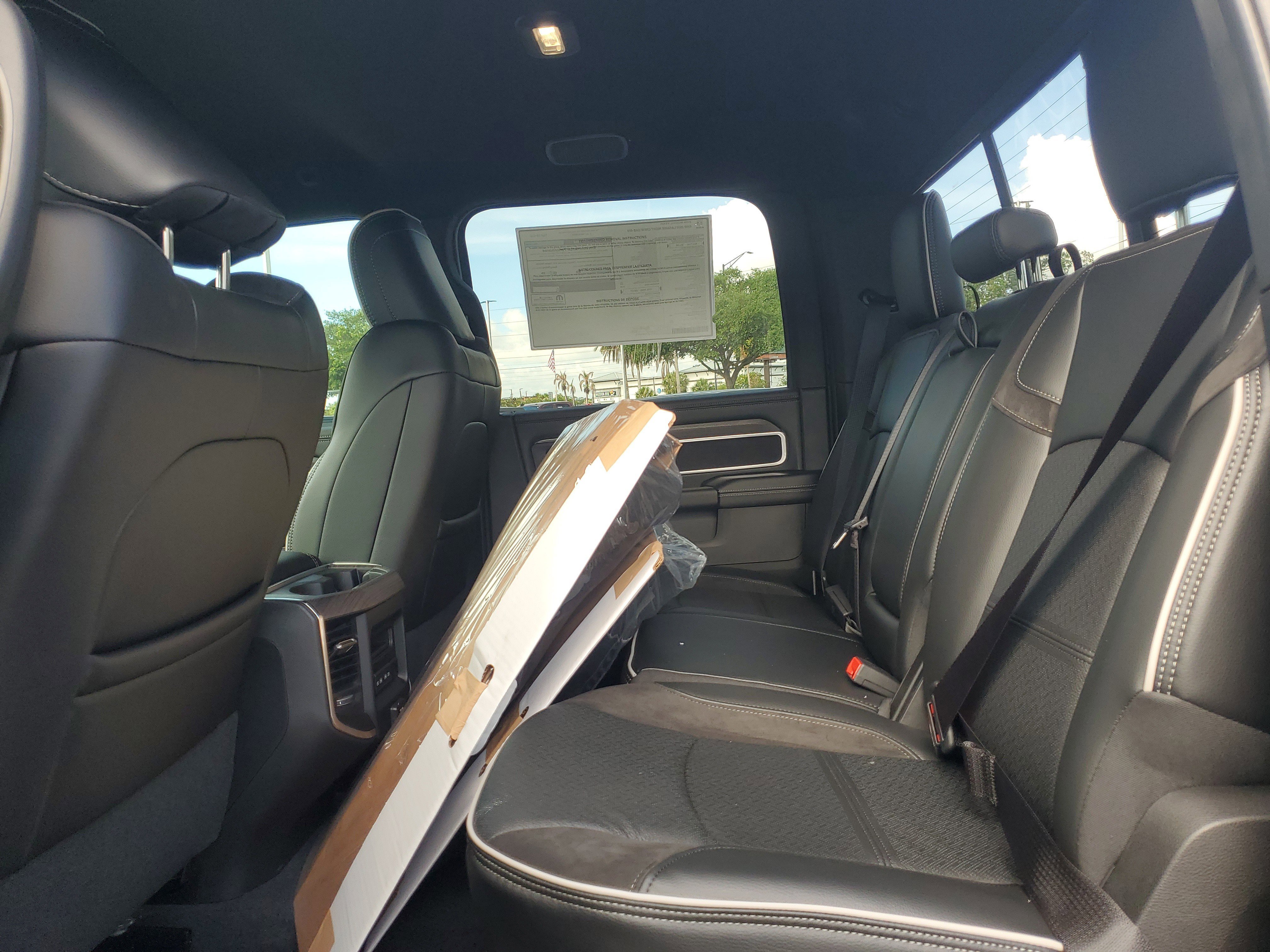 New 2026 RAM 2500 Laramie w/ Night Edition AWD/4WD image 9