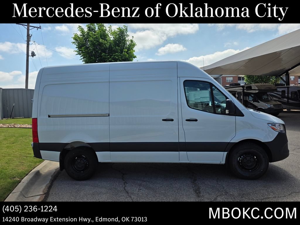 Used 2026 Mercedes-Benz Sprinter 2500 image 3