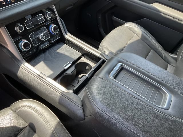 Used 2021 GMC Yukon XL Denali RWD image 16