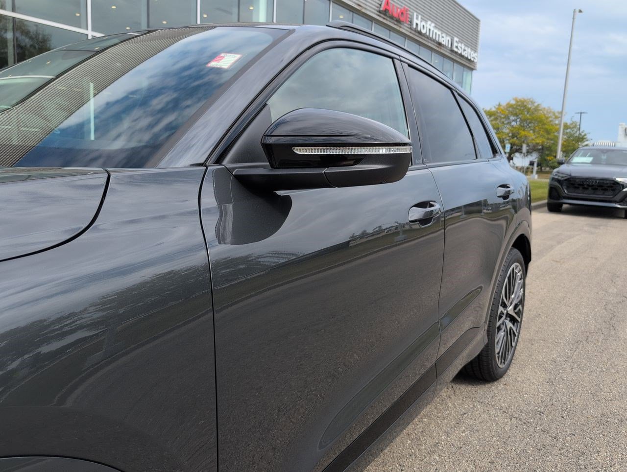 New 2025 Audi SQ5 Premium Plus image 35