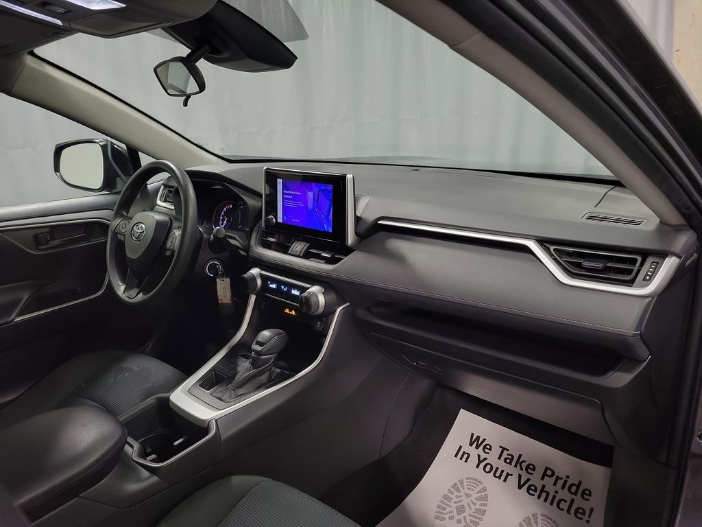 Used 2024 Toyota RAV4 LE image 26