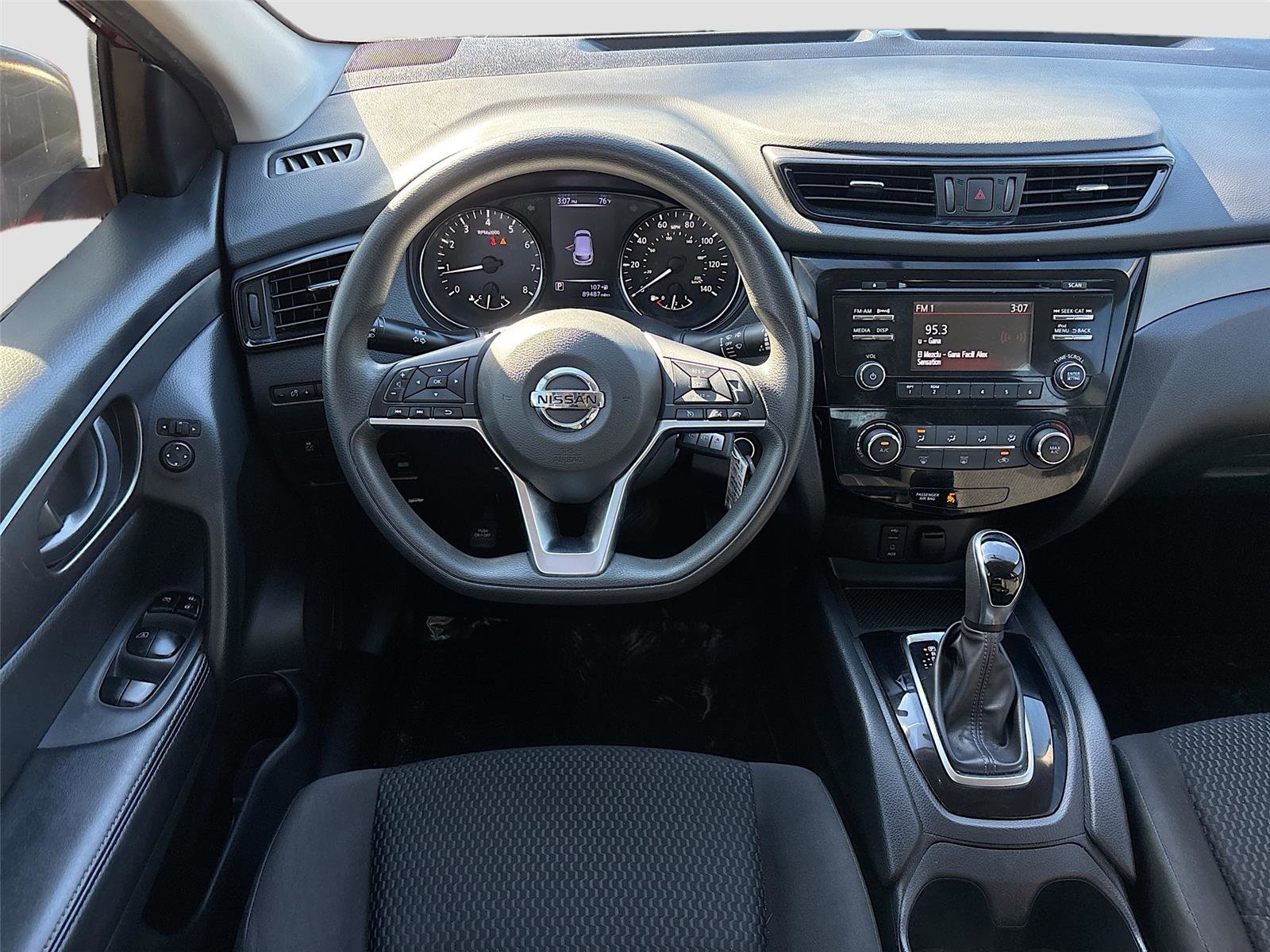 Used 2017 Nissan Rogue Sport S w/ S Appearance Package image 21