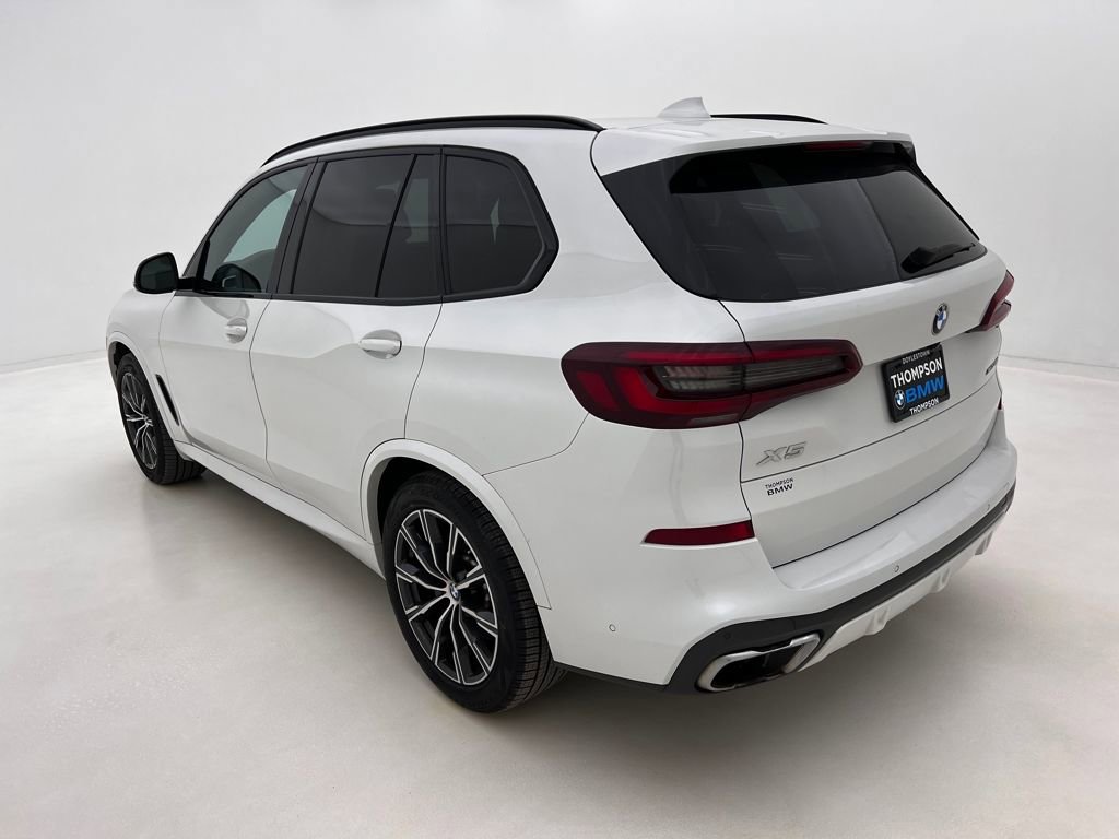 Used 2021 BMW X5 xDrive40i w/ M Sport Package image 9