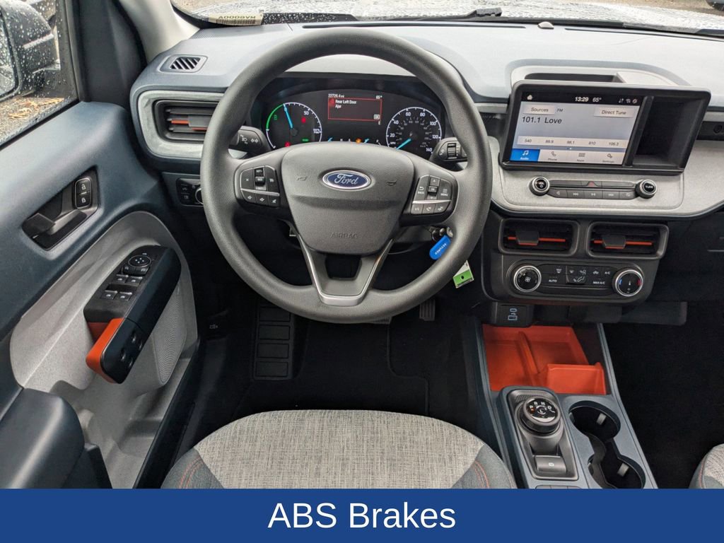 Certified 2023 Ford Maverick XLT image 18