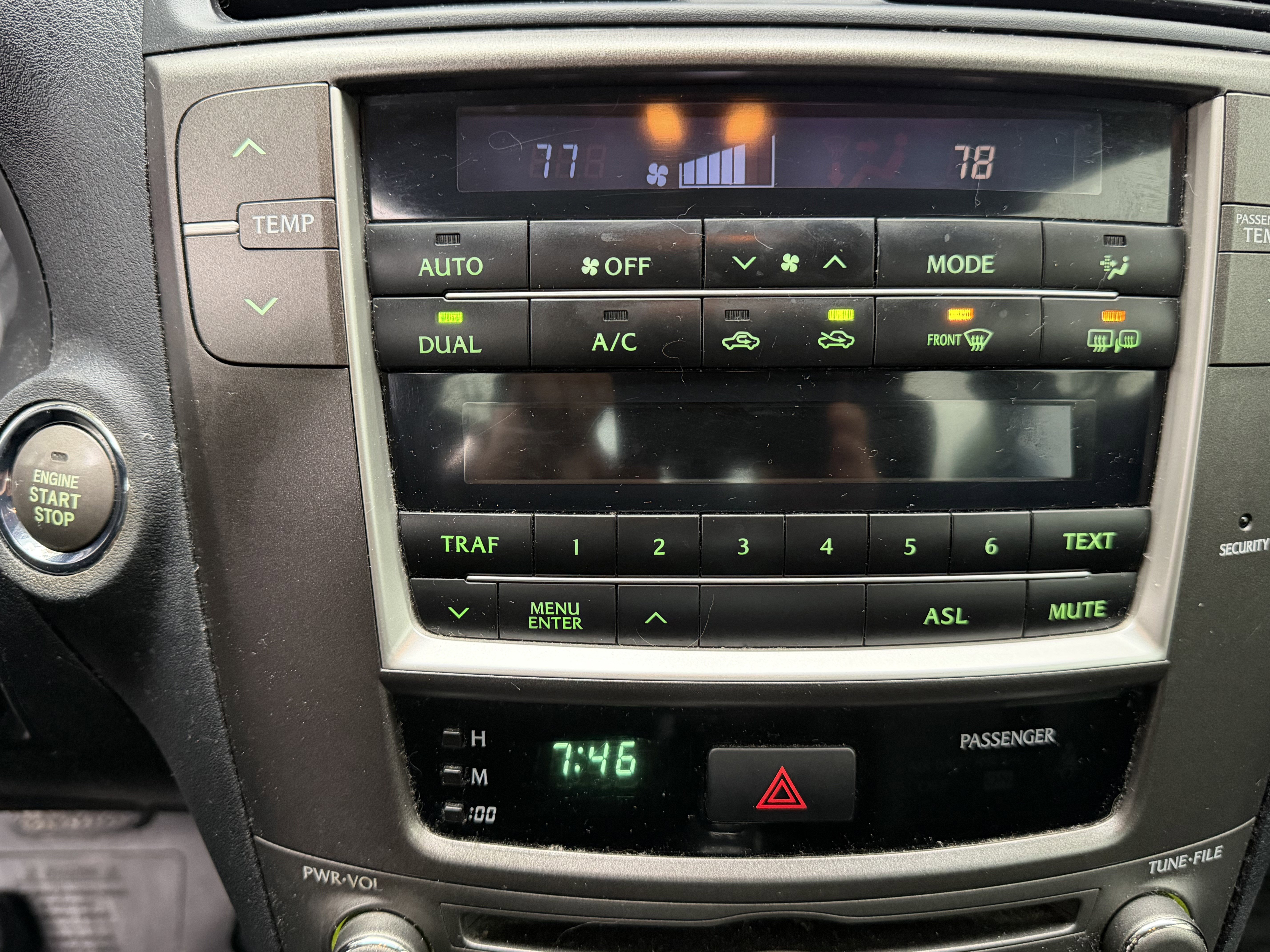 Used 2011 Lexus IS 250 RWD image 22