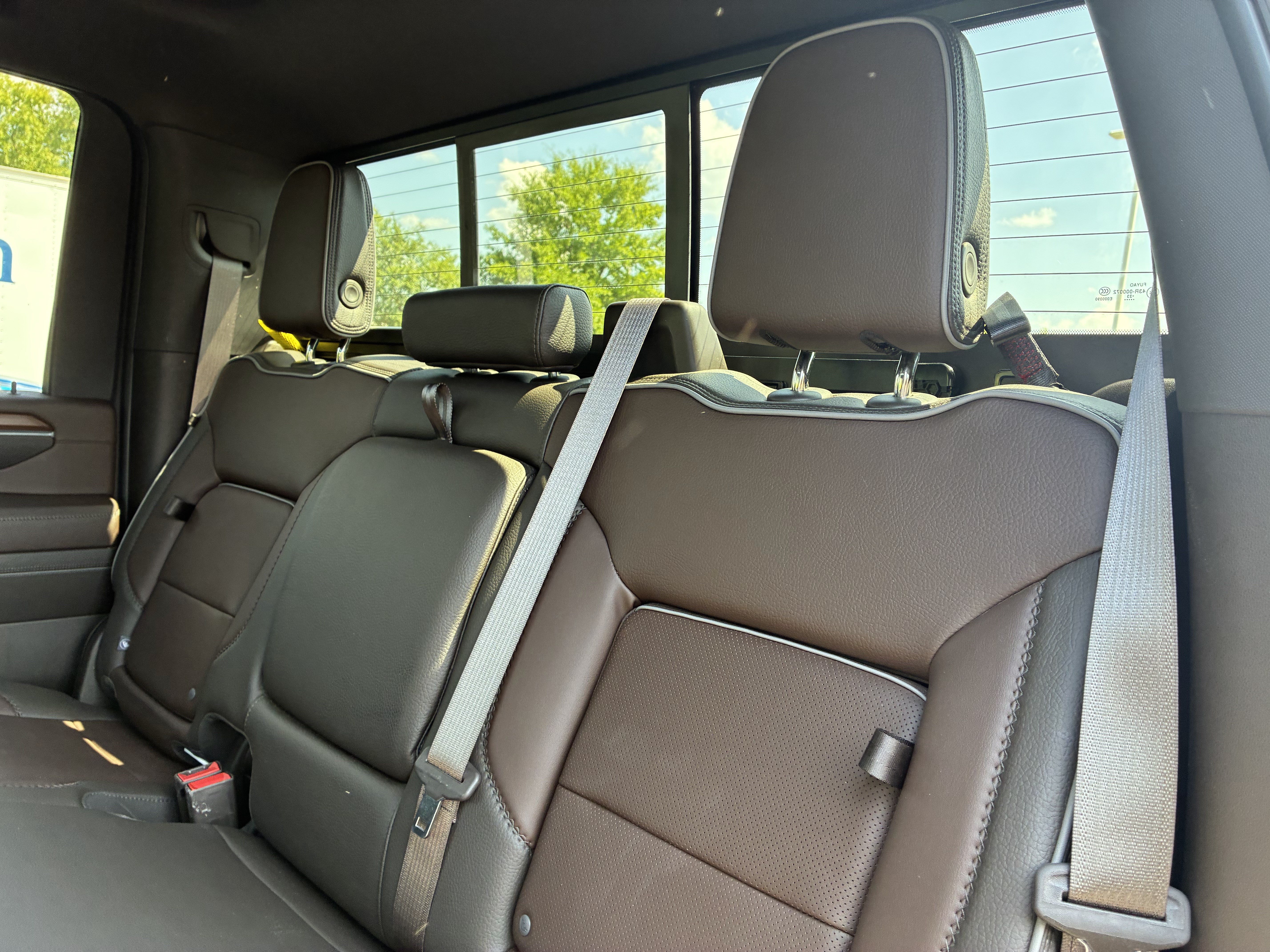 Used 2024 GMC Sierra 2500 Denali w/ Denali Reserve Package AWD/4WD image 14