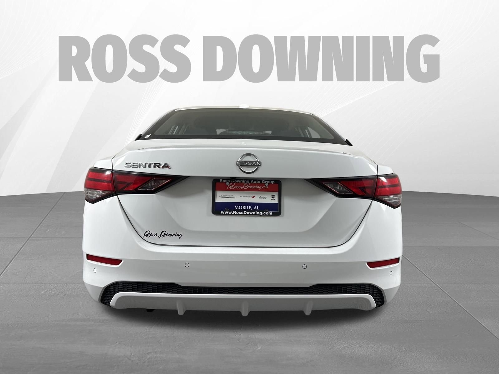 Used 2025 Nissan Sentra SV image 5