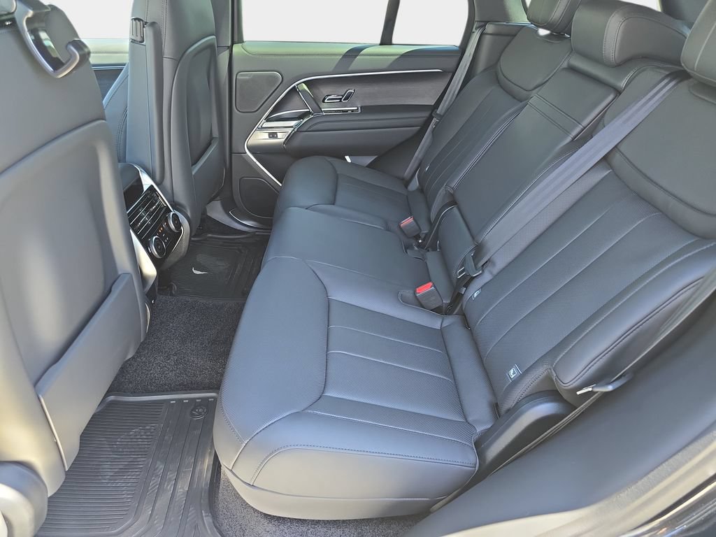 New 2027 Land Rover Range Rover SE AWD/4WD image 15
