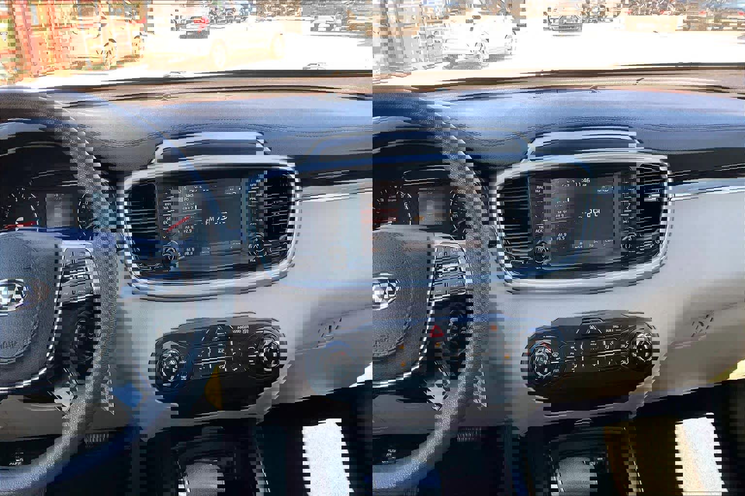 Used 2019 Kia Sorento LX image 7