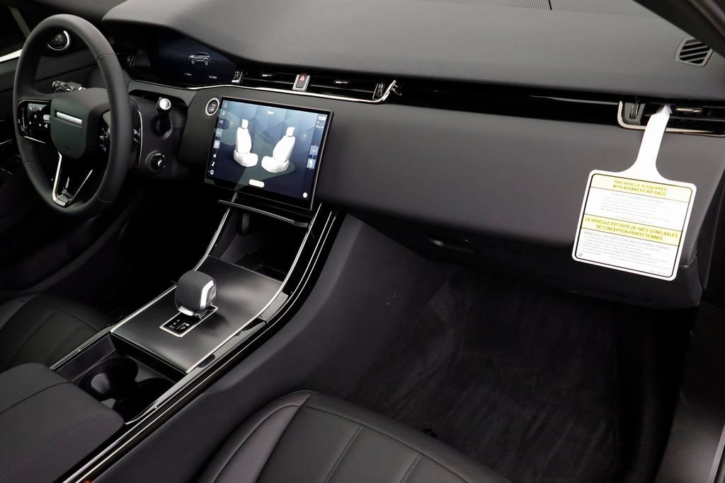 New 2026 Land Rover Range Rover Evoque Dynamic SE AWD/4WD image 22
