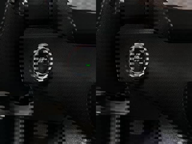 Used 2023 GMC Terrain SLT w/ Infotainment Package II FWD image 17