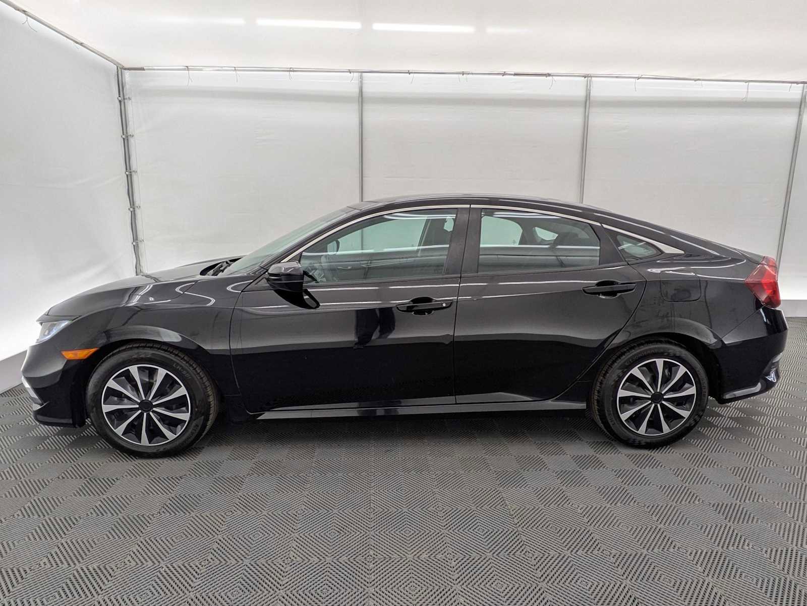 Used 2020 Honda Civic LX image 3