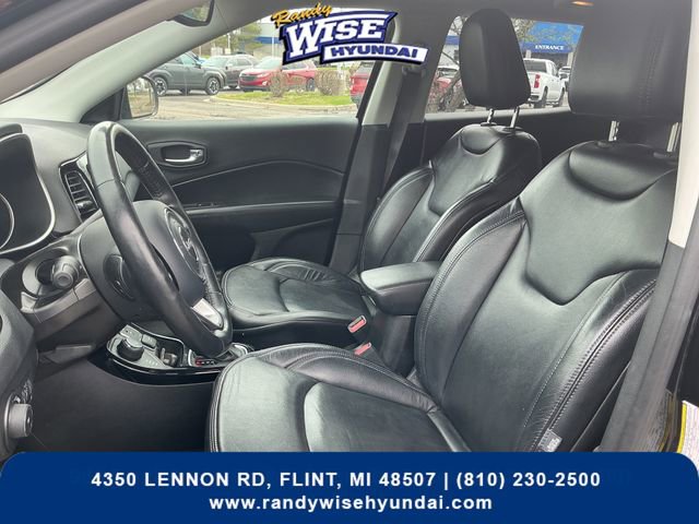 Used 2019 Jeep Compass Latitude AWD/4WD image 12