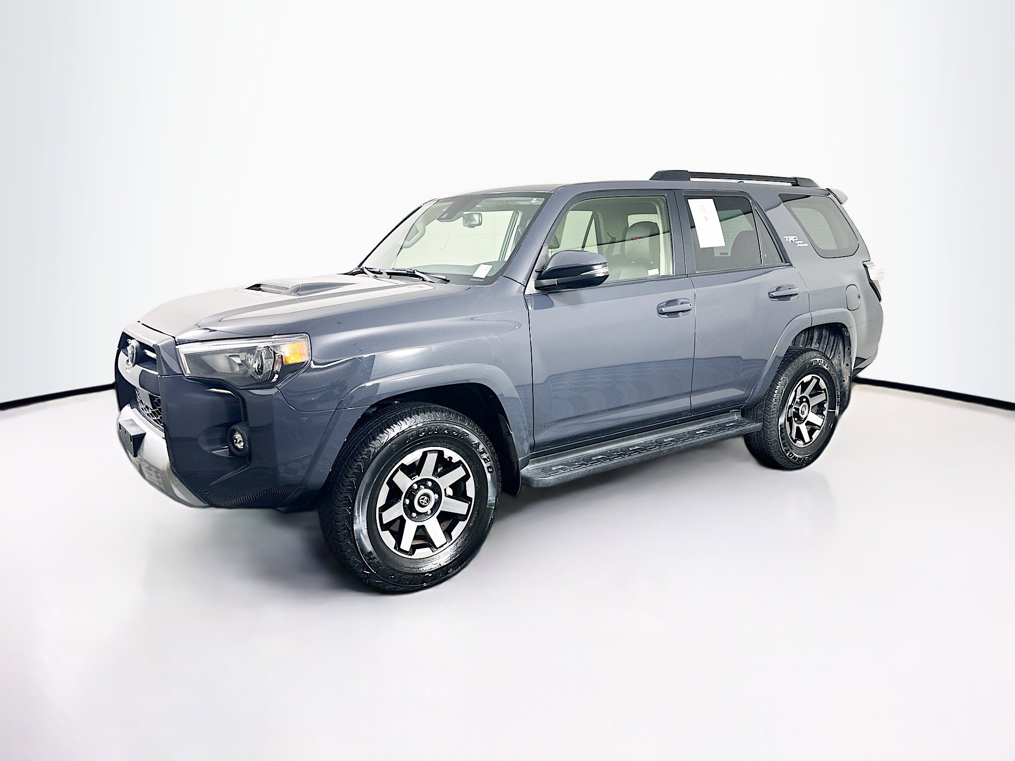 Used 2024 Toyota 4Runner TRD Off-Road Premium image 3