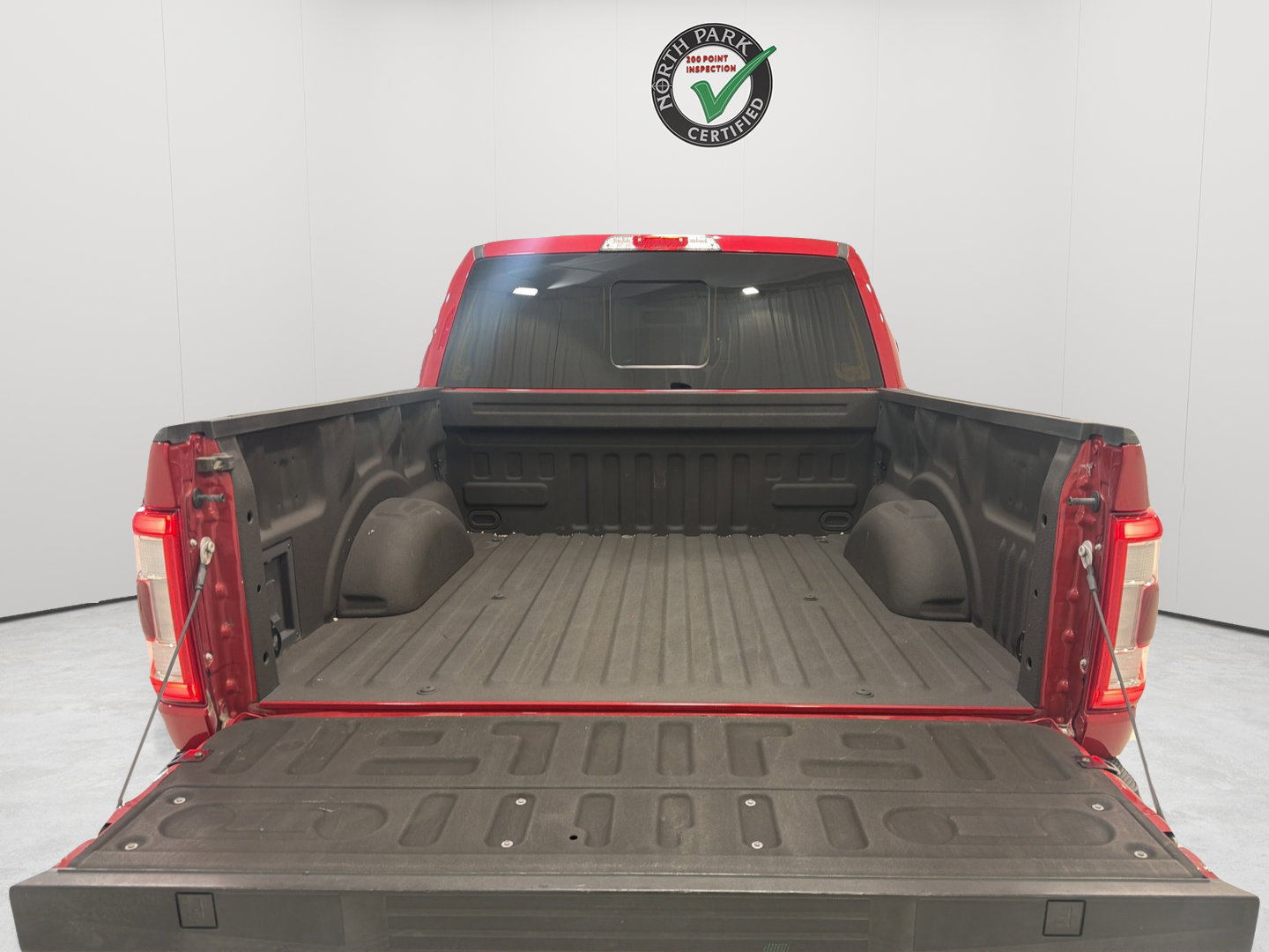 Used 2023 Ford F150 4x4 SuperCrew image 24