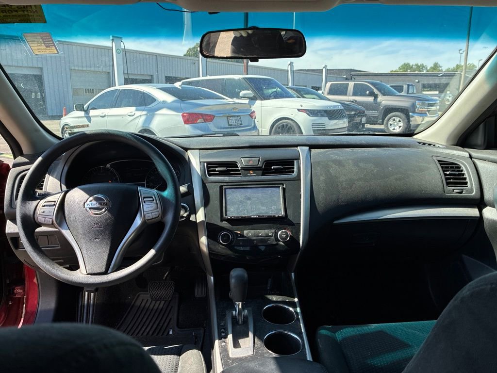 Used 2015 Nissan Altima 2.5 S w/ Power Driver Seat Package FWD image 19