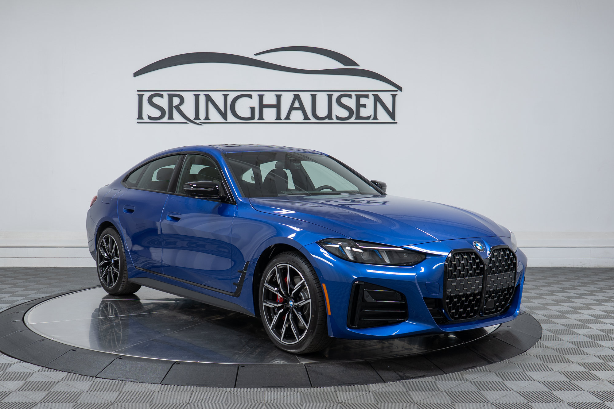 New 2026 BMW 430i xDrive w/ M Sport Package AWD/4WD image 3