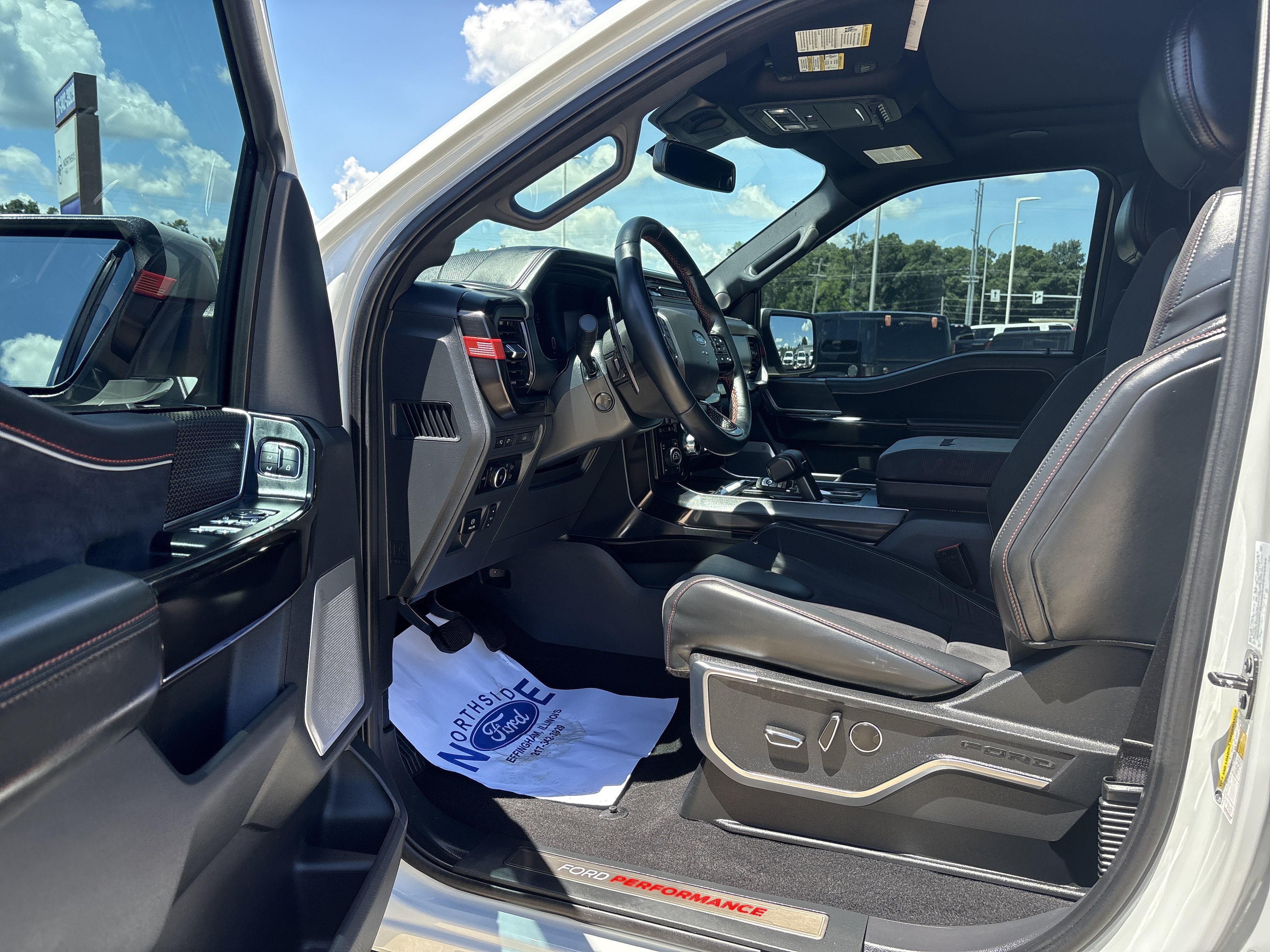 Used 2024 Ford F150 Raptor w/ Equipment Group 803A Raptor R AWD/4WD image 6
