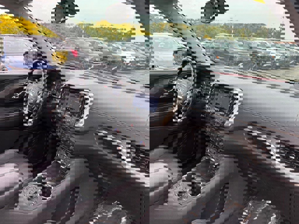 Used 2019 GMC Terrain SLT w/ Preferred Package image 33