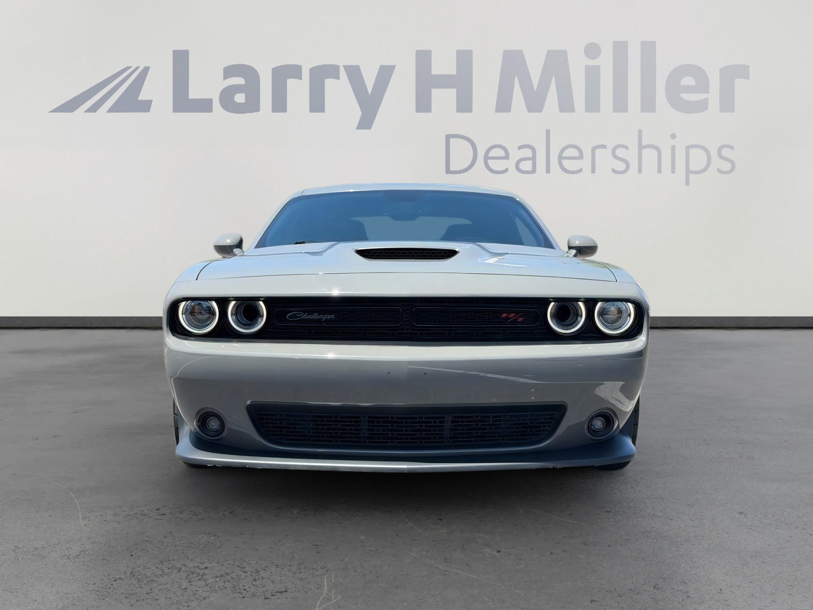 Used 2023 Dodge Challenger R/T Scat Pack RWD image 4