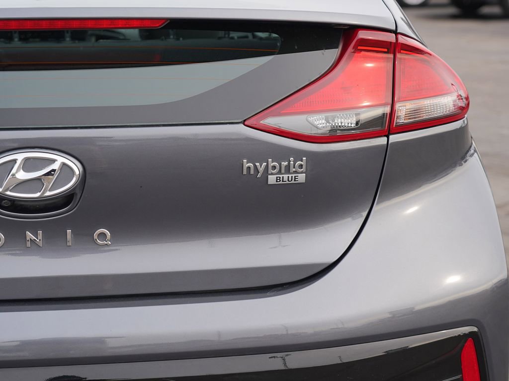 Used 2018 Hyundai Ioniq Blue FWD image 10