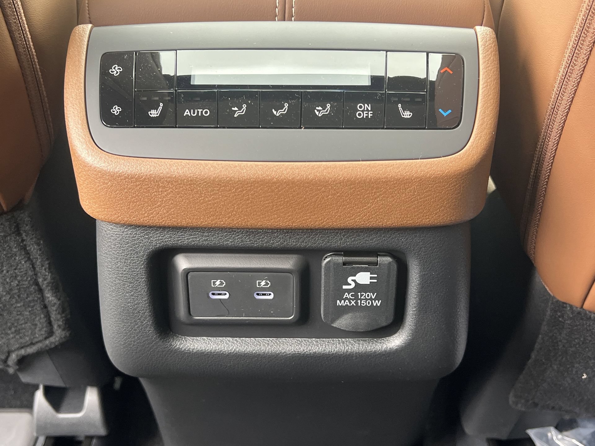New 2026 Nissan Pathfinder Platinum FWD image 21