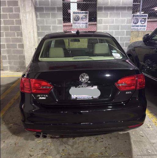 Used 2014 Volkswagen Jetta SEL FWD image 2