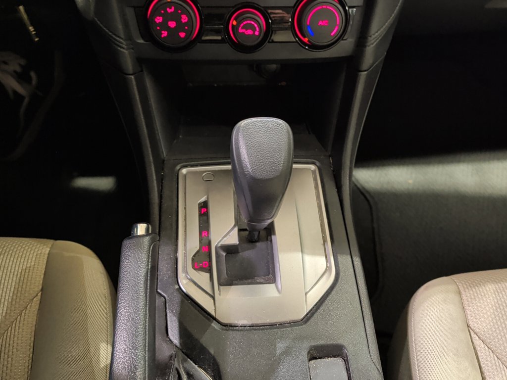 Used 2018 Subaru Impreza 2.0i AWD/4WD image 17