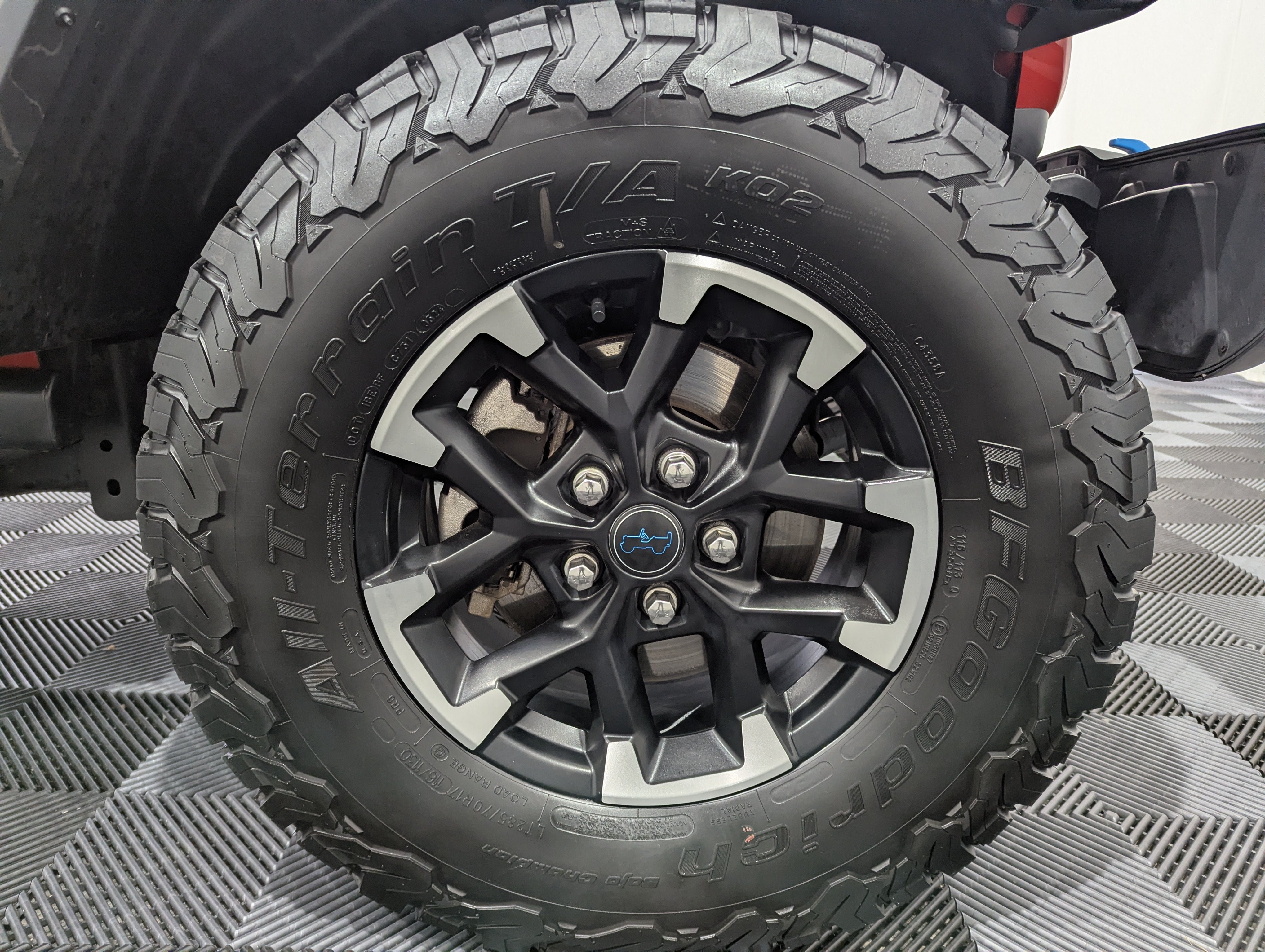 Used 2024 Jeep Wrangler Unlimited Rubicon 4xe AWD/4WD image 7