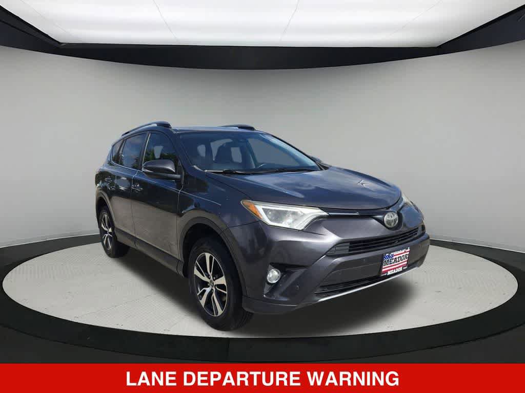 Used 2018 Toyota RAV4 XLE FWD image 8