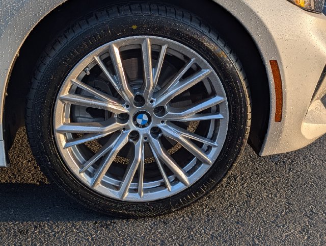 Used 2024 BMW 330i Sedan RWD image 8