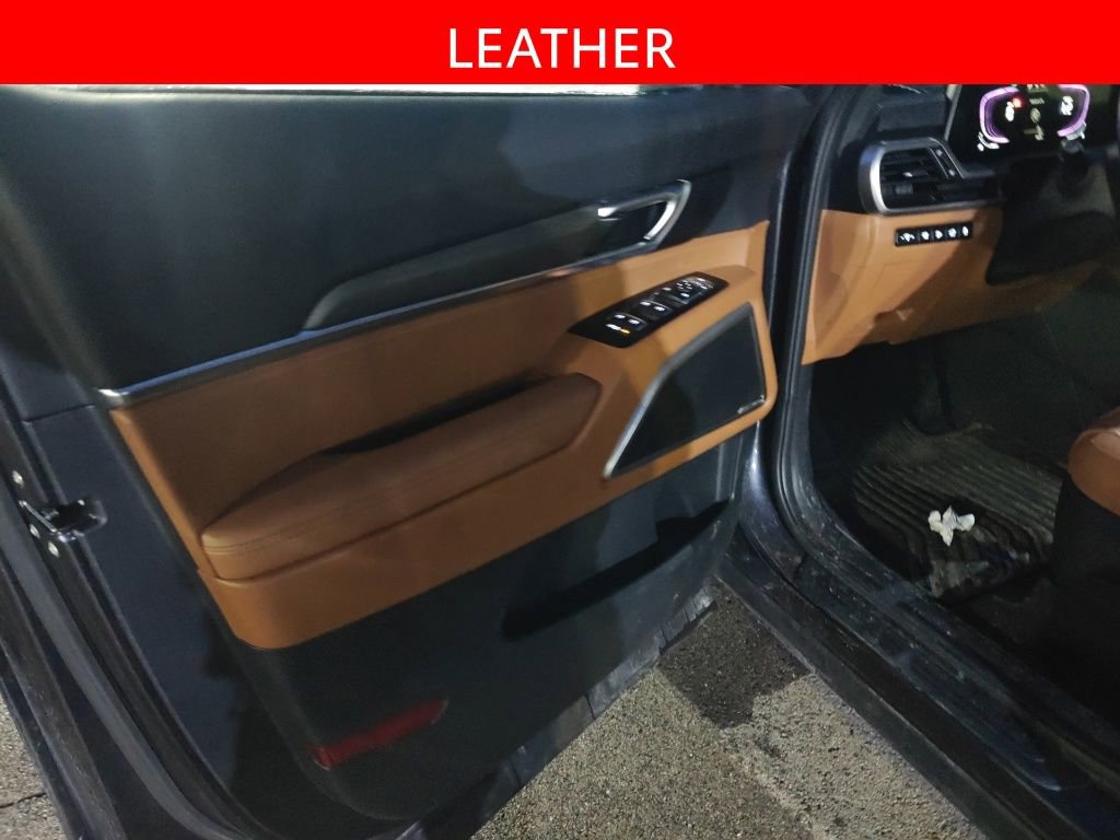Used 2025 Kia Telluride EX X-Line image 5